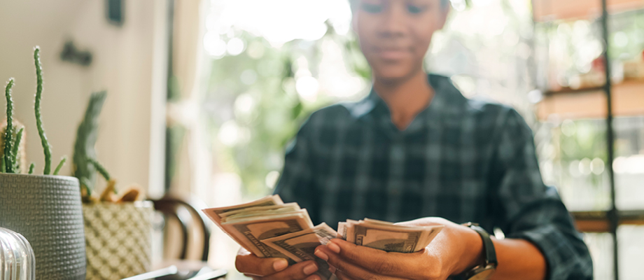 You are currently viewing How much cash is too much?